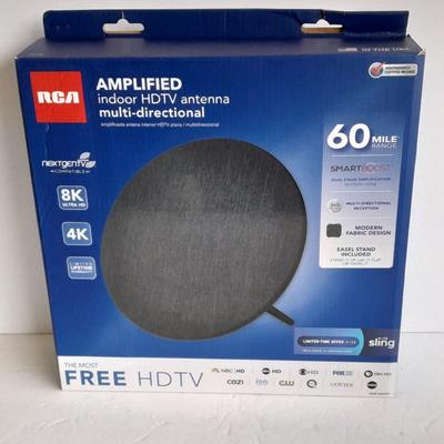 Brand new indoor HDTV Multi- directional TV Antenna GET LOCAL CHANNELS WITH THIS!