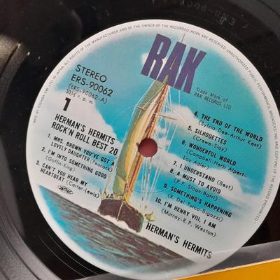 Rock & Roll best 20 Japanese label and Juke Box Hits LP 12" Vinyl Record Albums in Great condition!