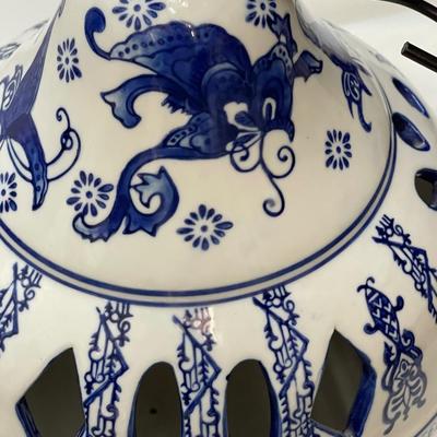 NEW Vintage Blue and White Ceramic Bird Feeder