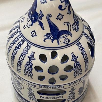 NEW Vintage Blue and White Ceramic Bird Feeder