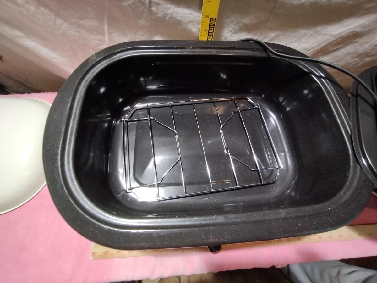RIVAL ELECTRIC 18 QUART ROASTER OVEN