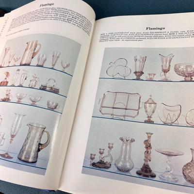 COLLECTORâ€™S ENCYCLOPEDIA OF HEISEY GLASS 1925-1938