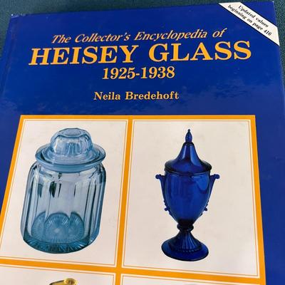 COLLECTORâ€™S ENCYCLOPEDIA OF HEISEY GLASS 1925-1938