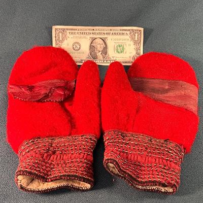 VINTAGE WOOL ESKIMO? SCANDINAVIAN? RED MITTENS