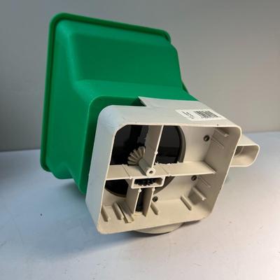 EXCELLENT YARD GARDEN HAND CRANK SPREADER SEEDER