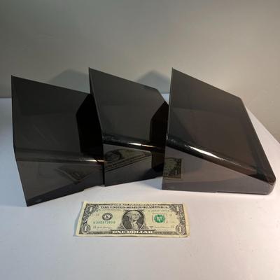 3 PC. WALL MOUNT MAGAZINE OR PAPER FILE POCKETS