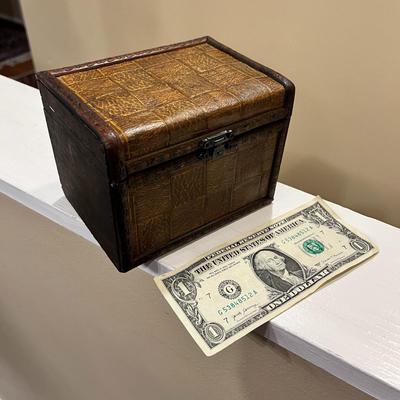 RUSTIC WOOD TRINKET BOX w/SNAKE SKIN LOOK