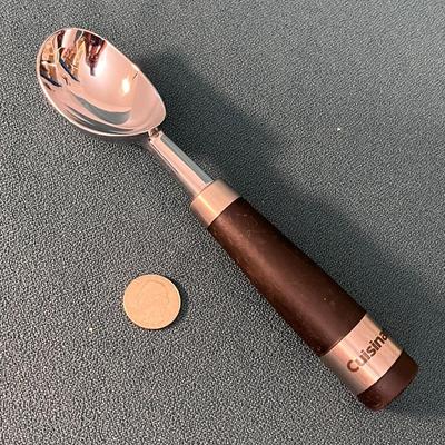 VERY NICE CLEAN CUISINART ICE CREAM SCOOP