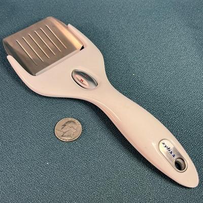 ZYLISS HAND CHEESE MEAT SLICER ADJUSTABLE THICKNESS