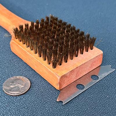 GRILL SCRAPER CLEANER TOOL w/ BRASS BRISTLE BRUSH