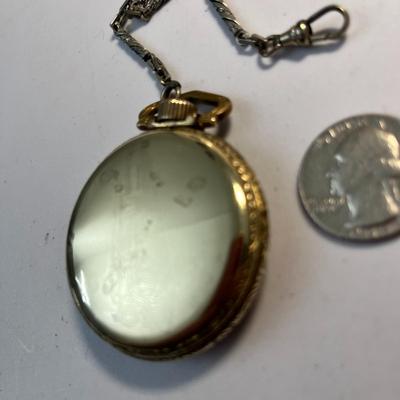 ANTIQUE ELGIN POCKET WATCH ON CHAIN