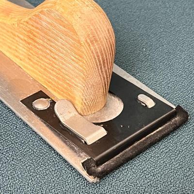 HUTCHINS 16â€ LONG SPEED FILE SANDER SANDING TOOL 