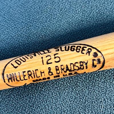 SOUVENIR WOODEN BASEBALL BAT 16â€