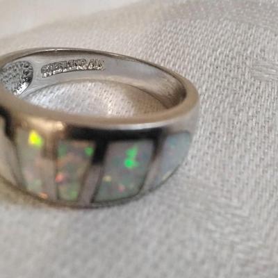 Gorgeous Opal 925 Ring Size 7