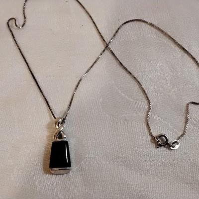 Vintage Jade 925 16" Necklace