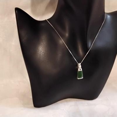 Vintage Jade 925 16" Necklace