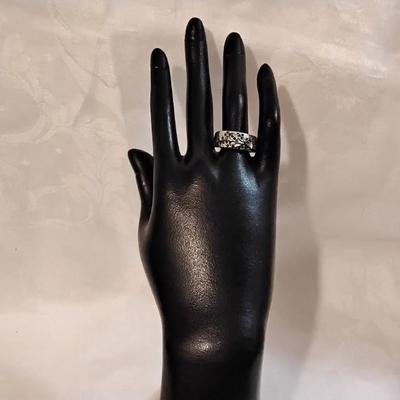 Emerald Tree of Life 925 Ring Size 8