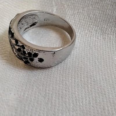 Emerald Tree of Life 925 Ring Size 8