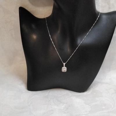 Sun Jewelry Cushion Diamond 18" 925 Necklace