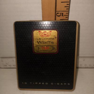 La Corona Whiffs Metal Cigar Tin with Tips Made in England EMPTY