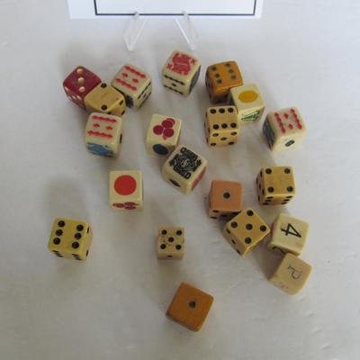 Bunch of Misc Vintage Dice