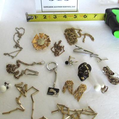 Lot 313: Lot of TLC Parts and Repair Jewelry