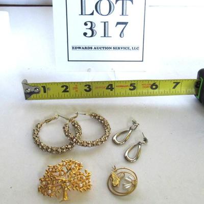 Lot of Modern Jewelry, Butterfly Pin, Tree of Life Pin