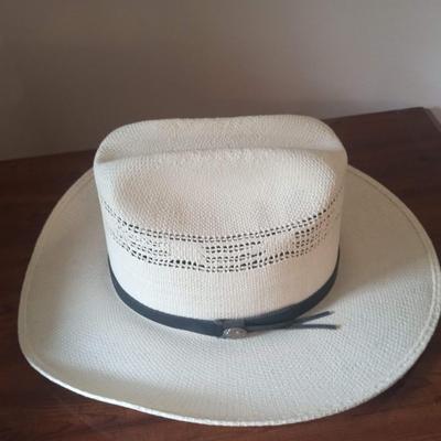 2 MEN'S COUNTRY WESTERN HATS
