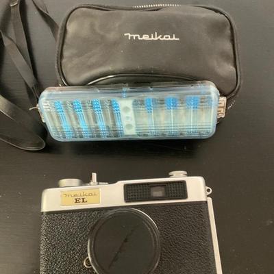 Meikai EL Camera.