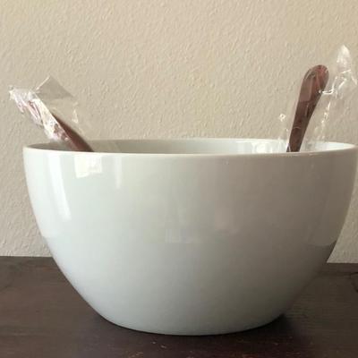 Large porcelain salad/serving bowl with serving spoon and fork new in box.