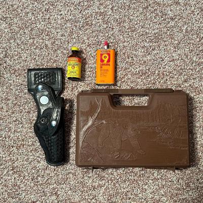 HOLSTER AND PISTOL CASE