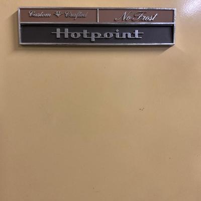 Hotpoint Refrigerator/ Freezer works great