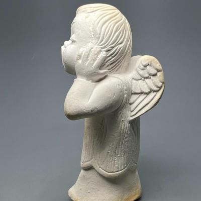 Miniature Small Caroling Singing Not Listening Angel Covering Ears Figurine