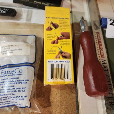 Frame Co. Bench Master Woodworking & Craft & Hobby Mat Cutter Model 250
