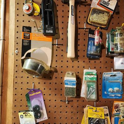 Workshop tools Peg Board Section Right Side Lot 261 WYSIWYG