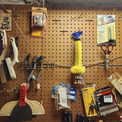 Workshop Left Pegboard and Items on top of Bench. Snap on Drivers tools