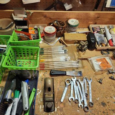 Workshop Left Pegboard and Items on top of Bench. Snap on Drivers tools
