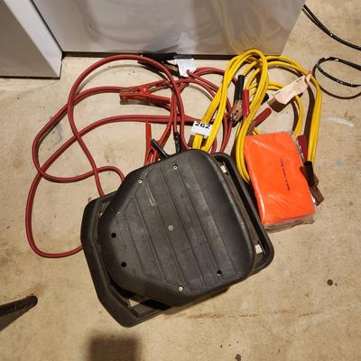 2 sets Jumper Cables Orange Poncho Roll around shop Seat