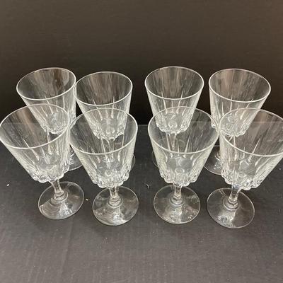 Set of 8 Cristal dâ€™Arques Vintage Wine Glasses