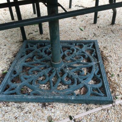 767 Custom Mosaic Outdoor Table with 5 chairs and Umbrella
