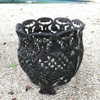 769 Vintage Cast Iron Scrolled Footed Planter