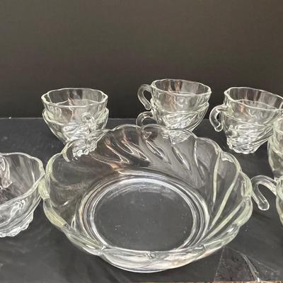 Hazel Atlas Colonial Swirl Dip Bowl and Cups