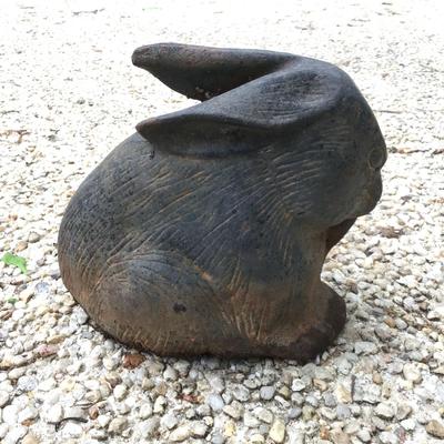 809 Vintage Cast Iron Rabbit Garden Sculpture