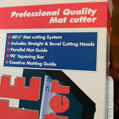 Logan Intermediate Mat Cutter