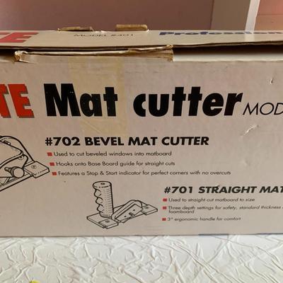 Logan Intermediate Mat Cutter