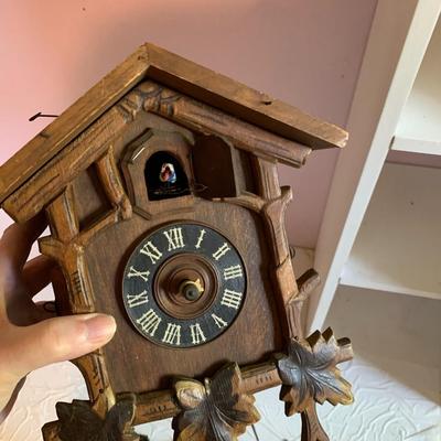 Antique Cuckoo Clock FOR PARTS ONLY