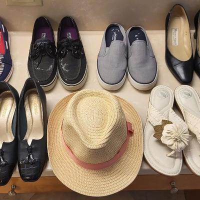 Shoe/Hat Lot