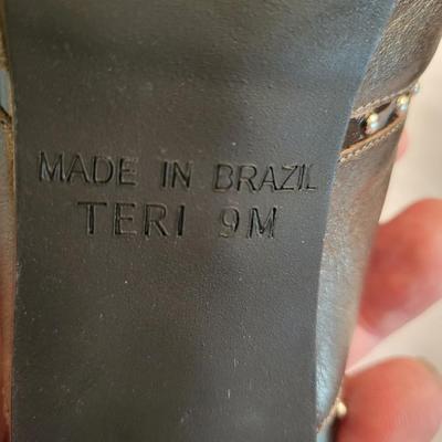 Authentic Size 9 Brighton Teri Open Toe Shoes