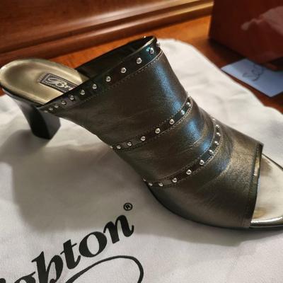 Authentic Size 9 Brighton Teri Open Toe Shoes