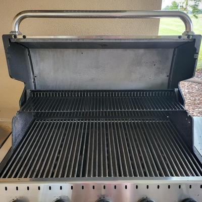 Broil King Baron Propane Gas Grill